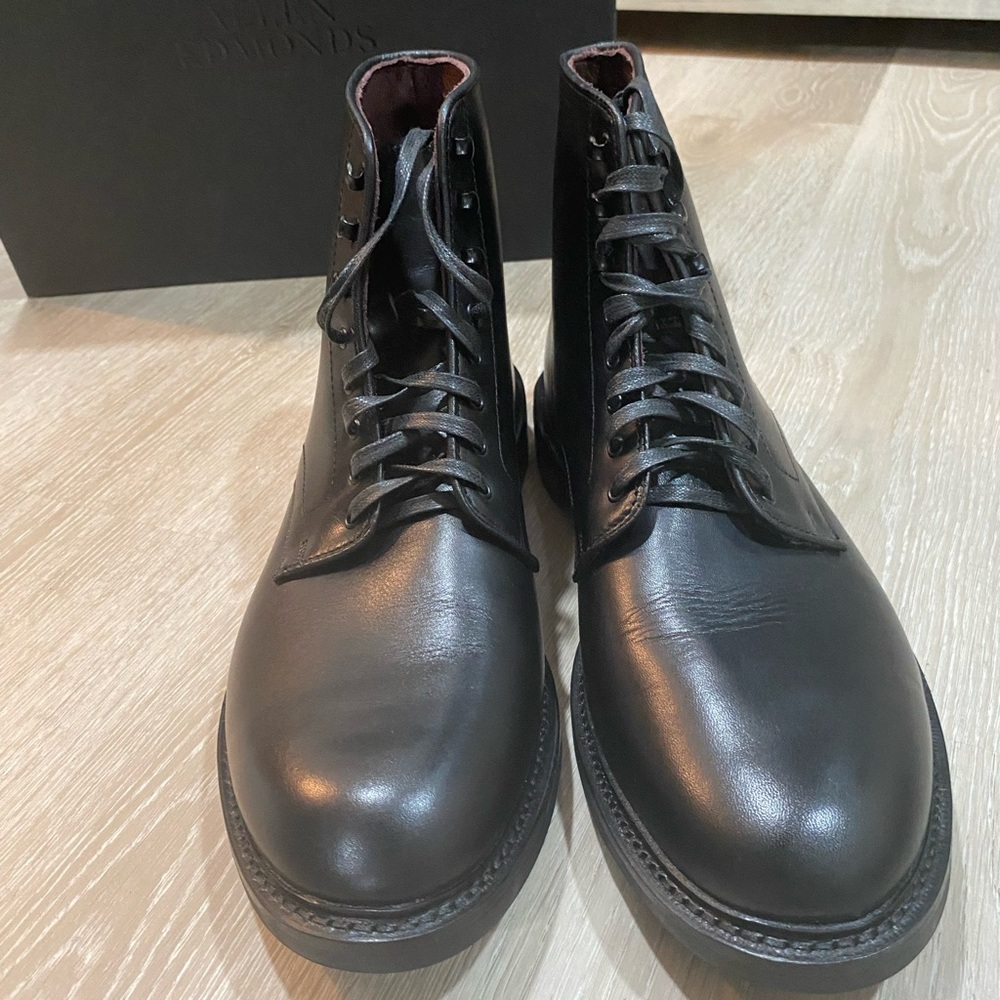 Allen Edmonds Higgins Boot - Picture 2 of 8